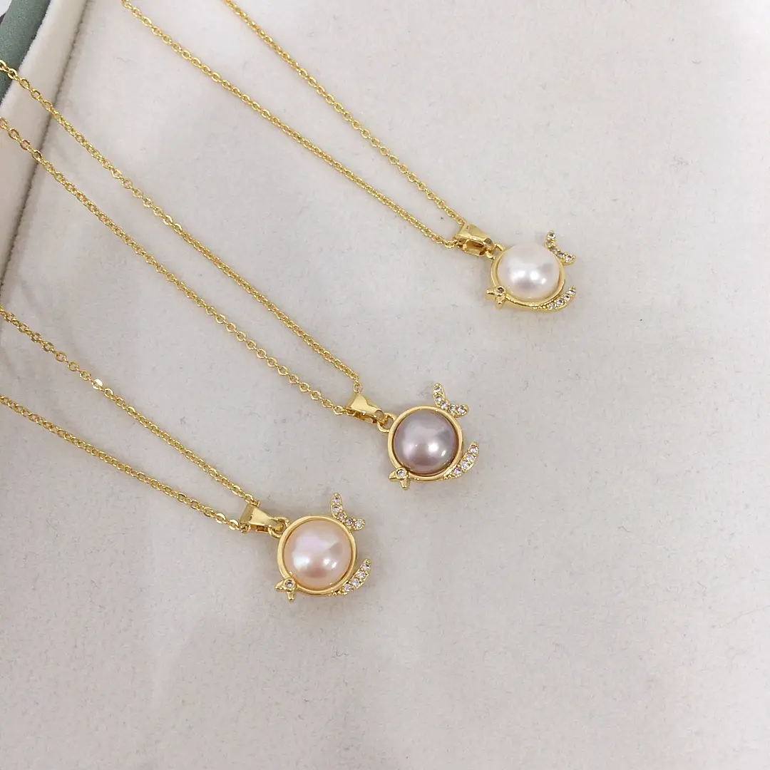 Zhuji Shanxiahu Pearl Pendant Necklace White Gold Fish Design - Image 6