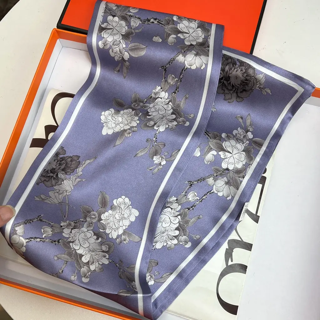 100% Mulberry Silk Scarf Long Strip Women's All-match Fashion Elegant Double-sided Tie Belt Scarf Star Same Style Scarf - Image 3