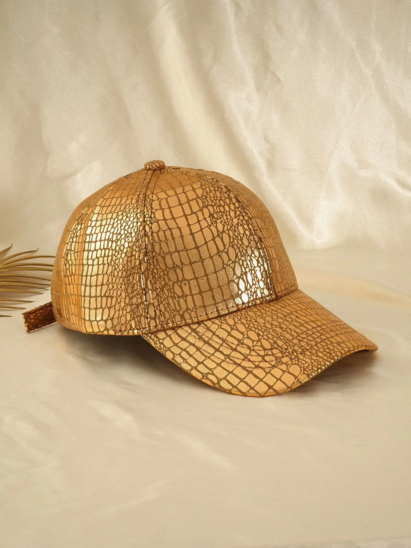 Men's Gold Mesh Cap with Eaves — feature 9