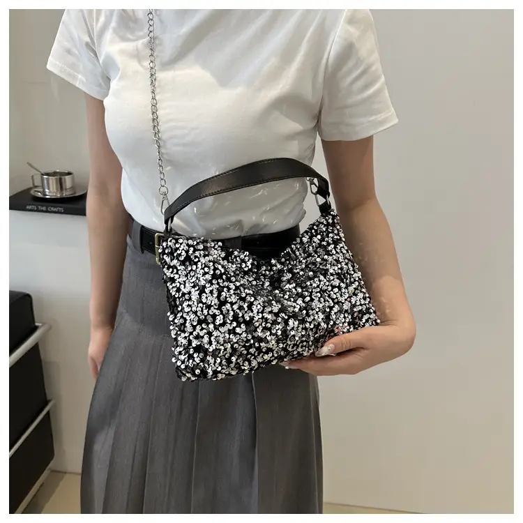 Korean Style Sequin Chain Shoulder Bag for Women — feature 17