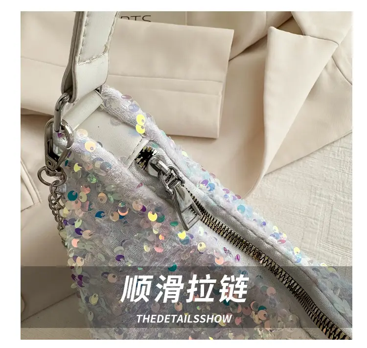 Korean Style Sequin Chain Shoulder Bag for Women — feature 3