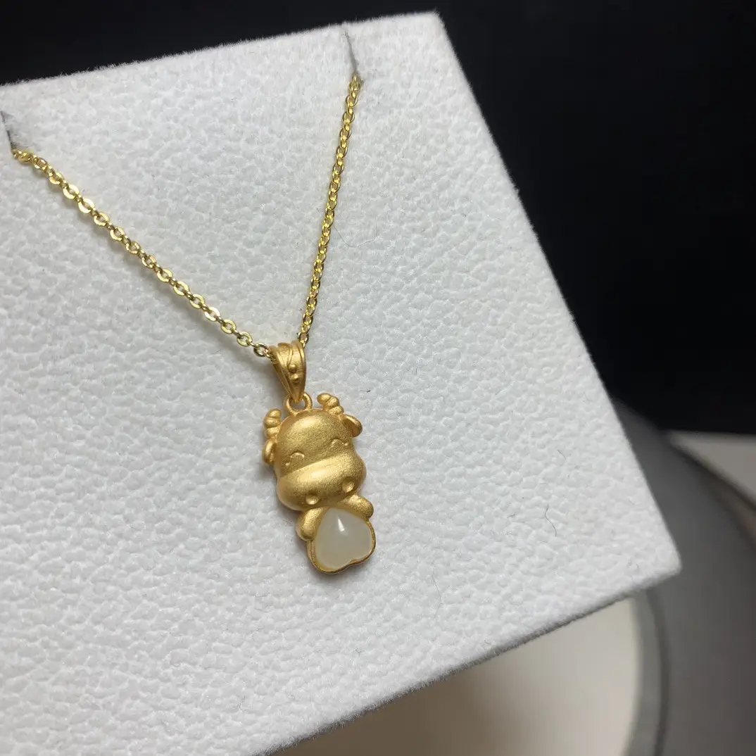 Gold Heart Ox Necklace for Men Women New Year Clavicle Chain - Image 4