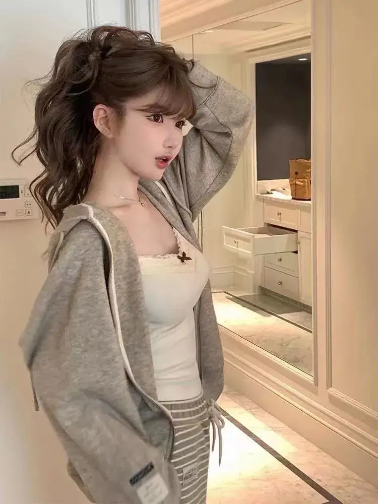 Lace Trimmed Gray Camisole for Women with Chest Pads — feature 12