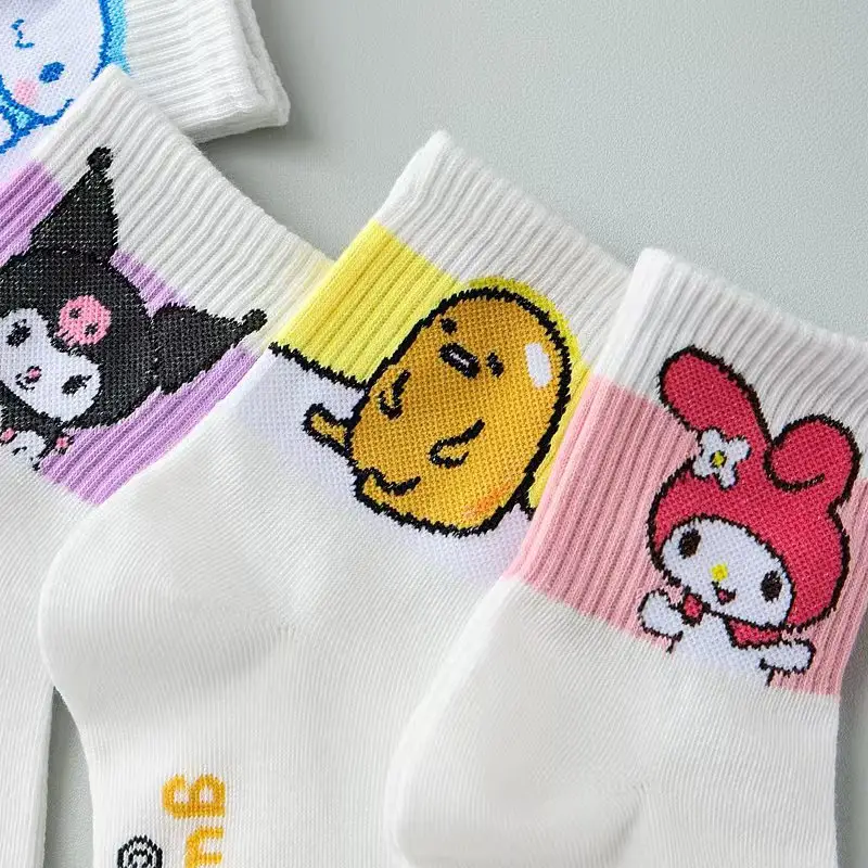 Sanrio Korea cute sports women's socks autumn and winter new cartoon animal women's socks manufacturers wholesale — feature 5