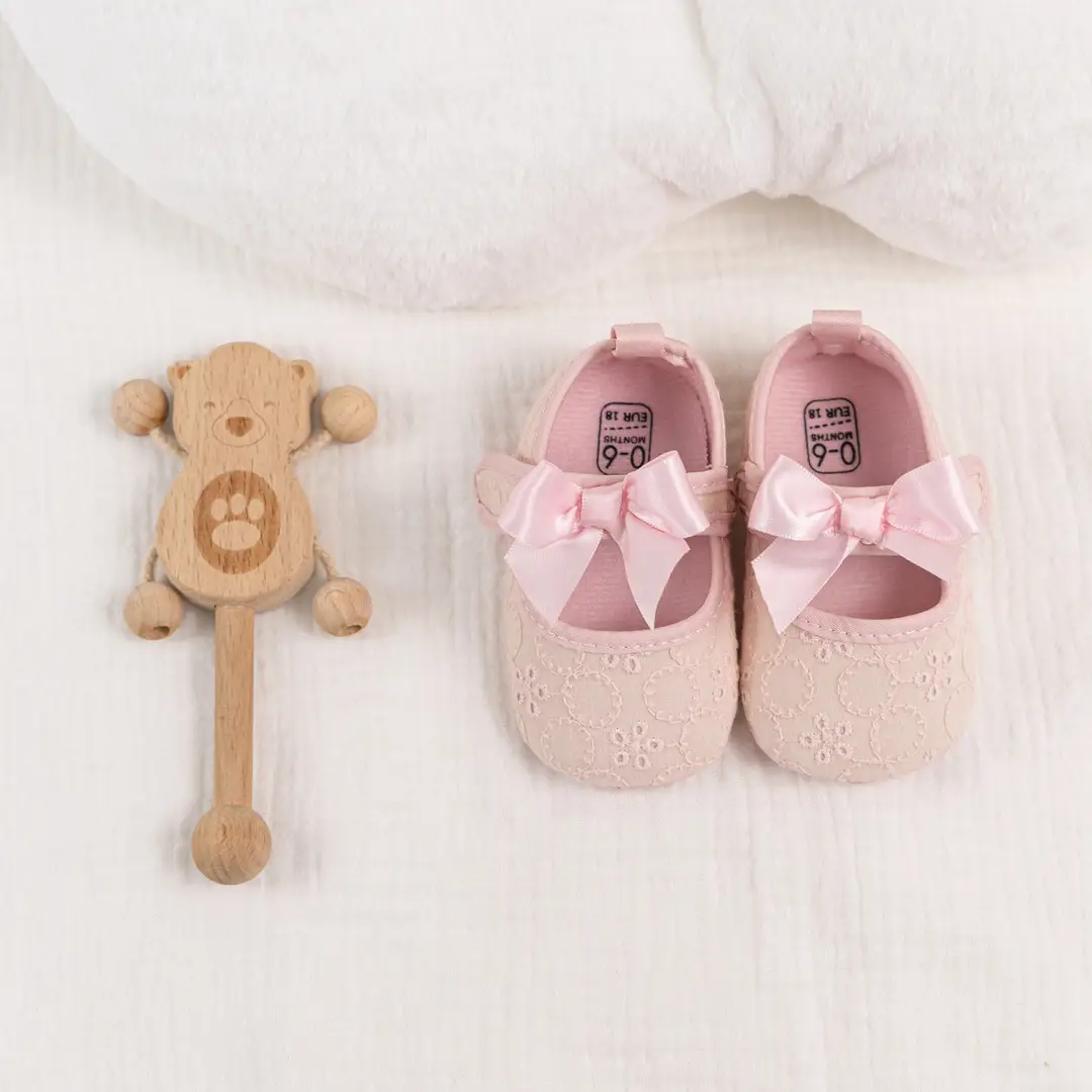 New Baby Shoes with Bow and Hollow Pattern, Princess Shoes, Toddler Shoes, Cloth Sole, Soft Sole, Baby Shoes - Image 3