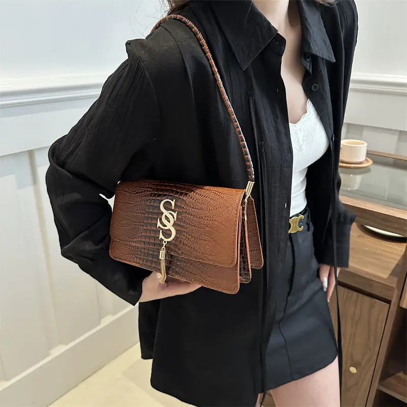 Green Croc Texture Shoulder Bag for Women 2024 - Image 9
