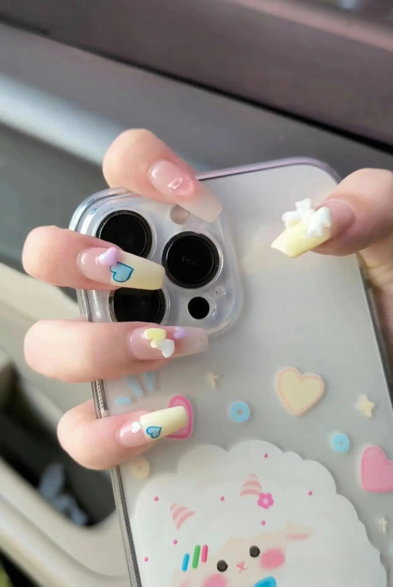White Sweet Fake Nail Patch with Bow Design — feature 1