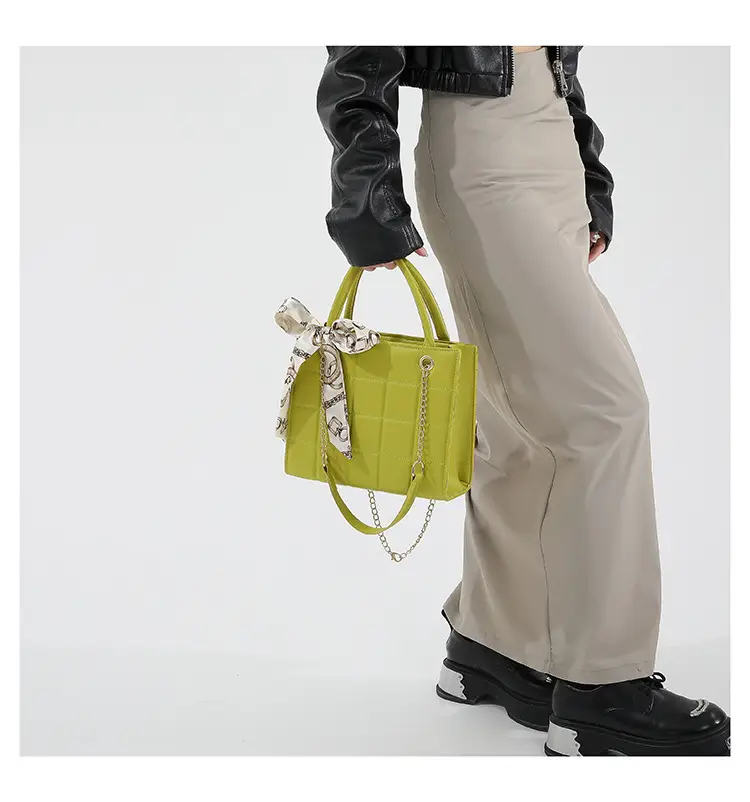 Elegant Scarf Bag Black Rhombic Shoulder Crossbody — feature 11
