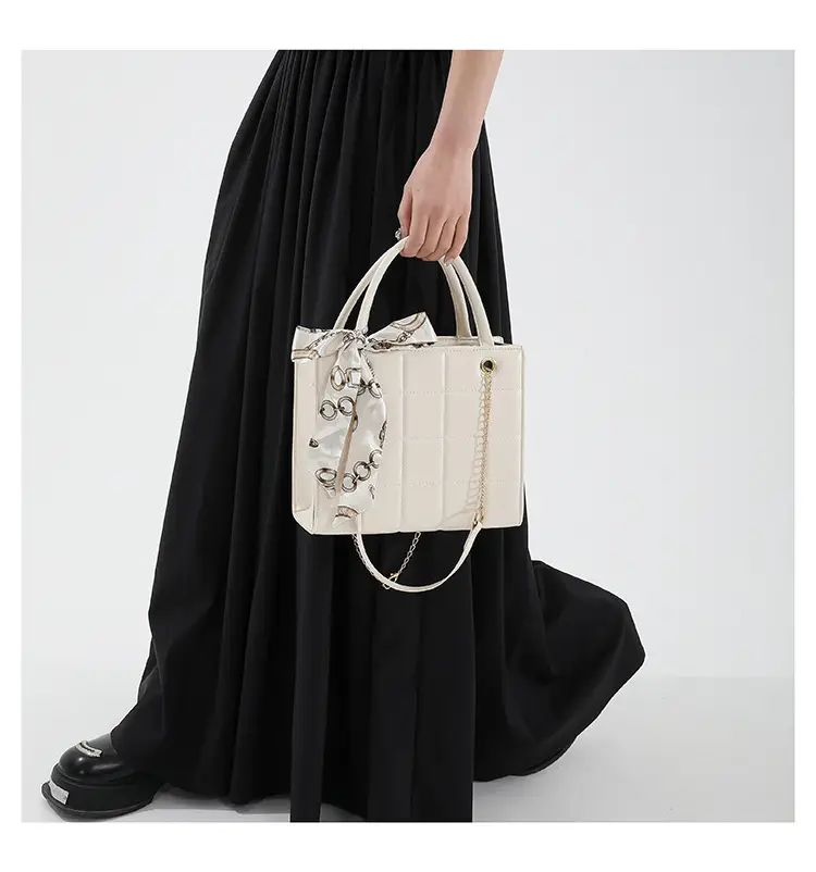 Elegant Scarf Bag Black Rhombic Shoulder Crossbody — feature 19
