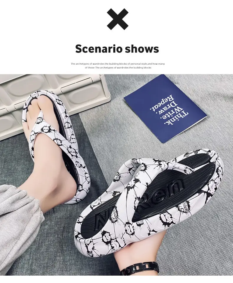 2024 Men's Black Printed Flip Flops Large — feature 2