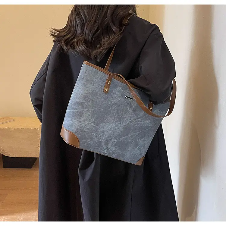 Large Capacity Grey Tote Bag for Women 2026 — feature 23