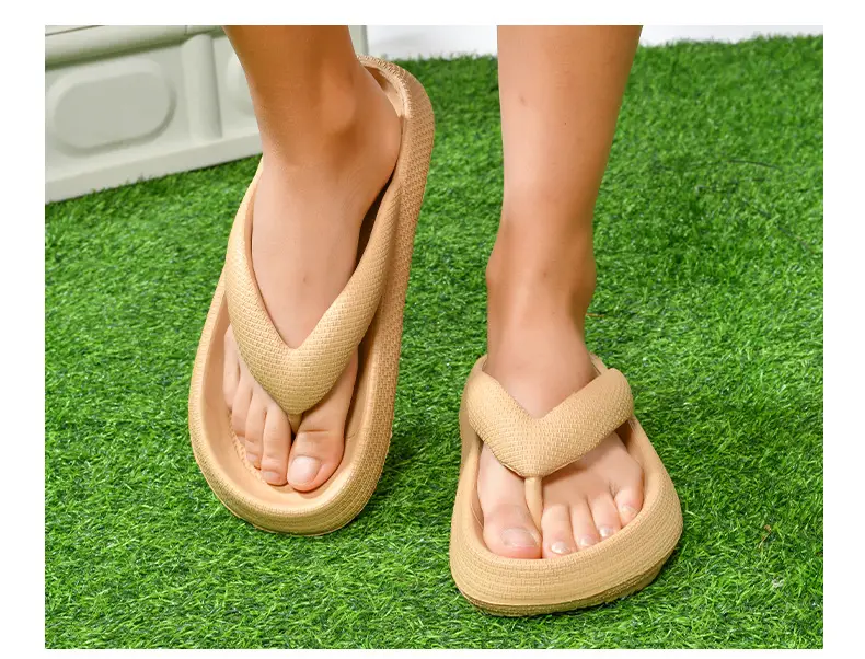 Couple Style Thick Soled Flip Flops for Men Women Summer — feature 17