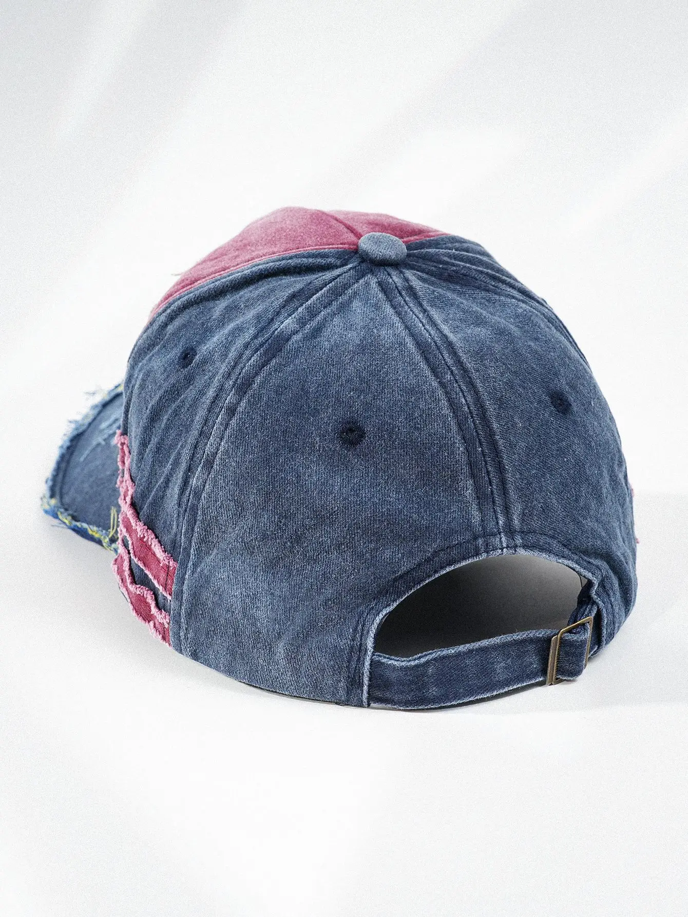 Vintage Embroidered Baseball Cap for Men with Washed Design — feature 8
