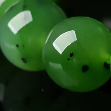 Natural Green Jade Round Beads Bracelet - Image 4