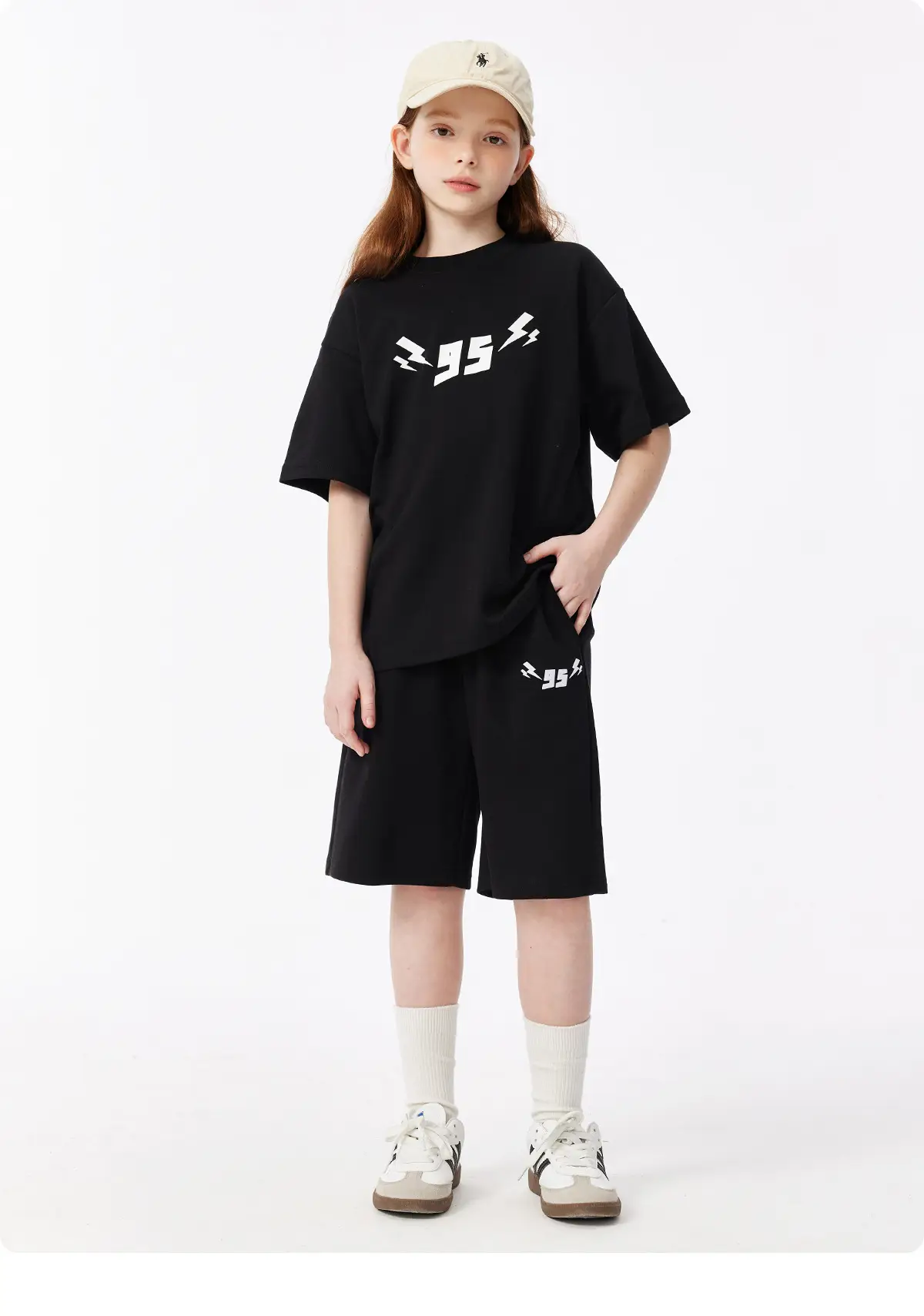D241C902-1+模特_15.jpg