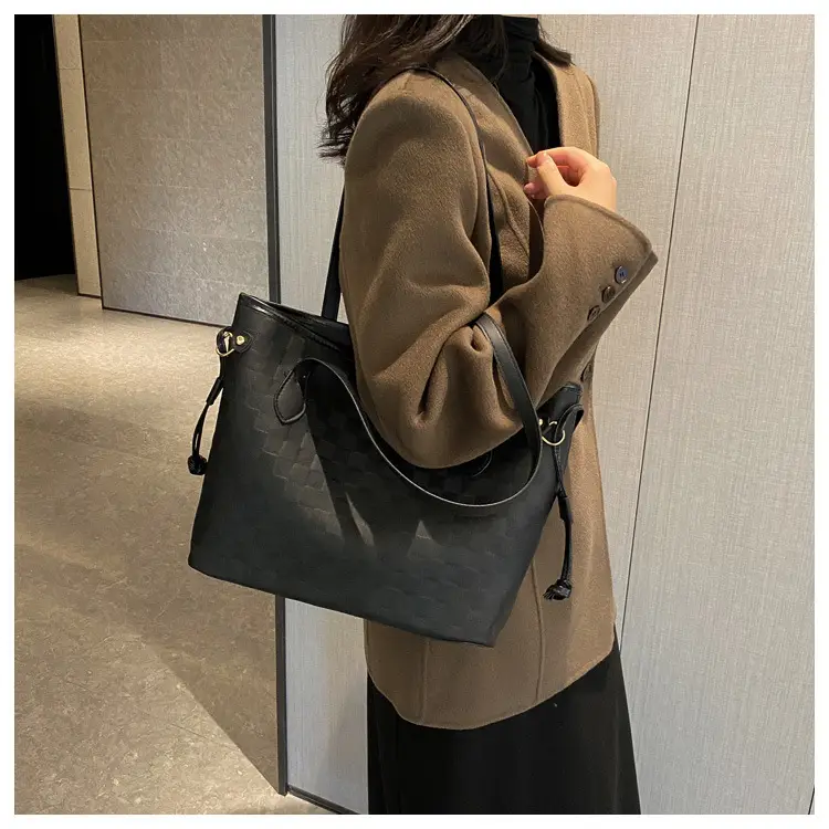 White Rhombic Women's Tote Bag with Leather Handles — feature 14