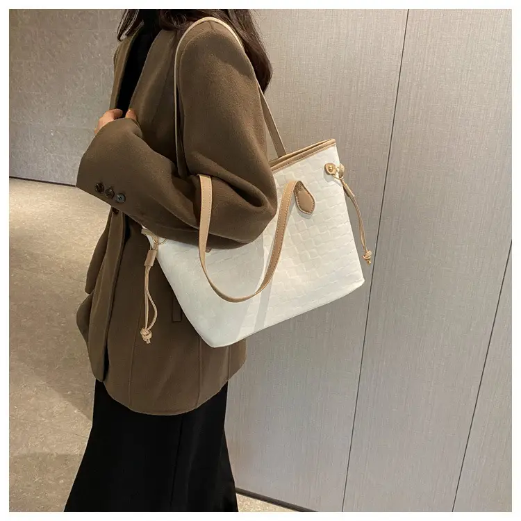 White Rhombic Women's Tote Bag with Leather Handles — feature 16