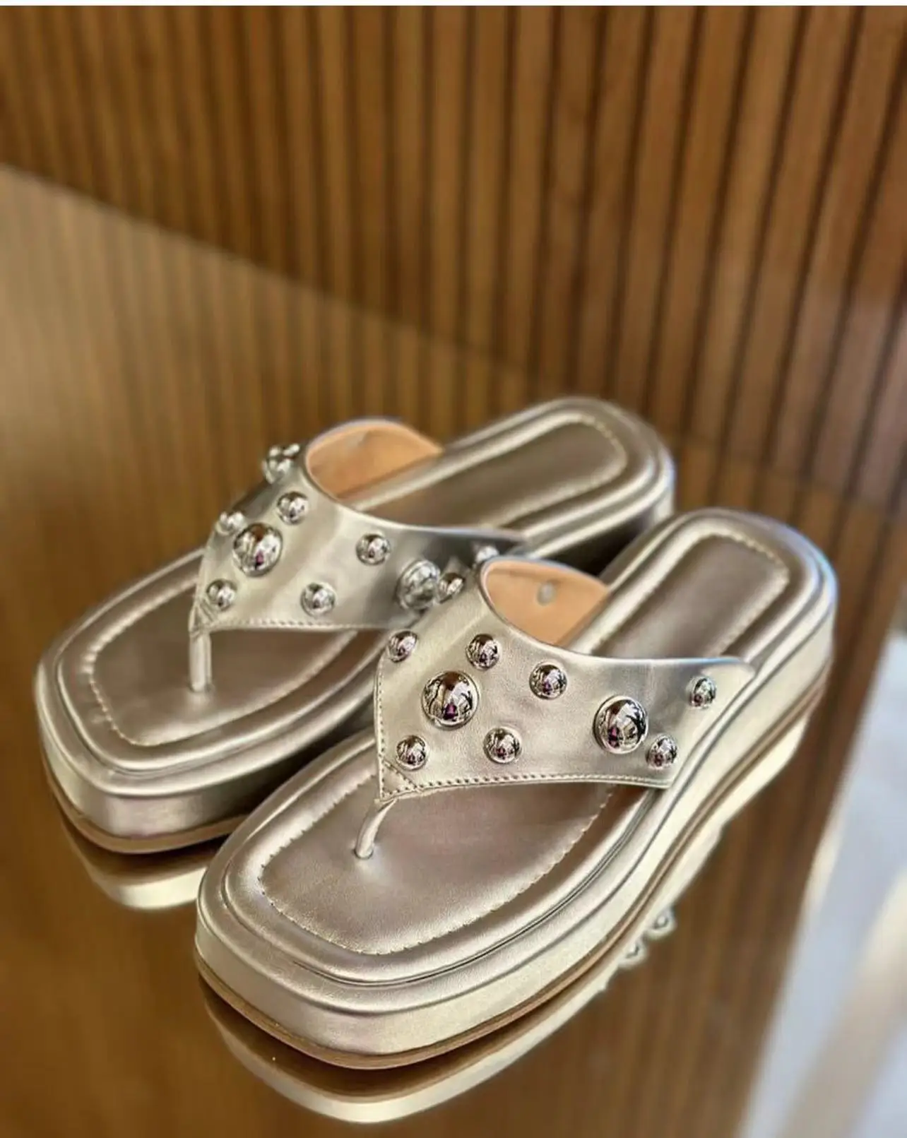 Women's Silver Rivet Flip Flops Large Square Toe Sandals — feature 2