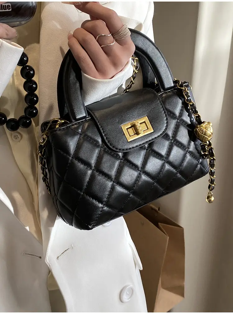 Black Rhomboid Chain Handbag for Women 2024 — feature 22