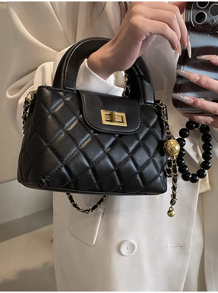 Black Rhomboid Chain Handbag for Women 2024 — feature 24
