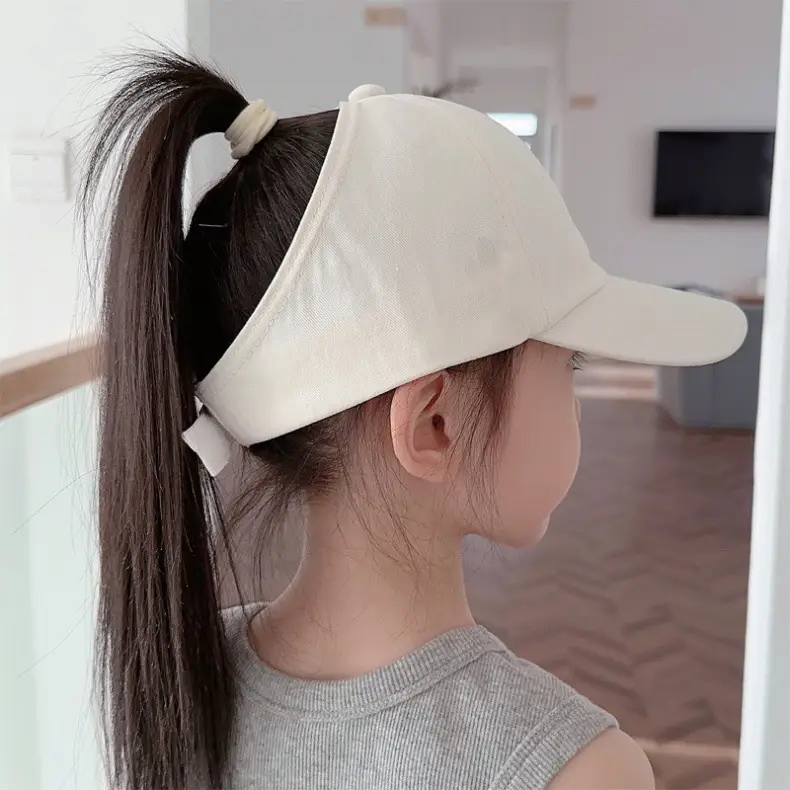Pink Girls Sun Hat with F Logo Tie Back — feature 7