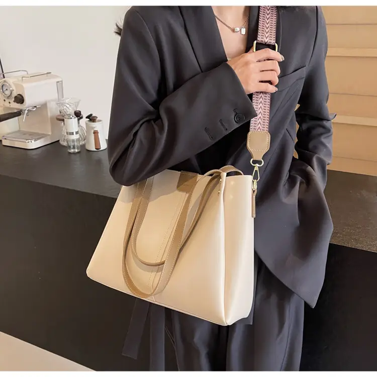 Women's Large Capacity Crossbody Tote Bag Beige Spring Summer 2026 — feature 24