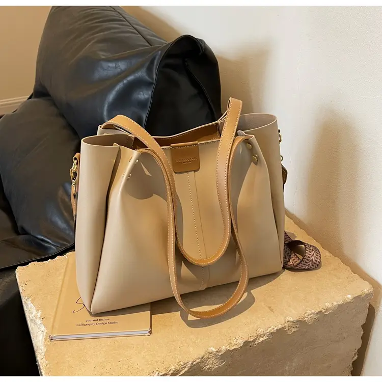 Women's Large Capacity Crossbody Tote Bag Beige Spring Summer 2026 — feature 35