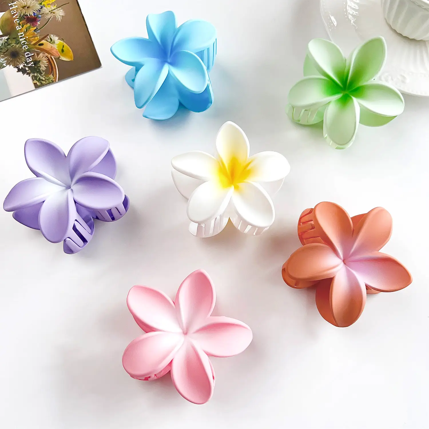 Frosted Egg Flower Hair Clips for Women — feature 9