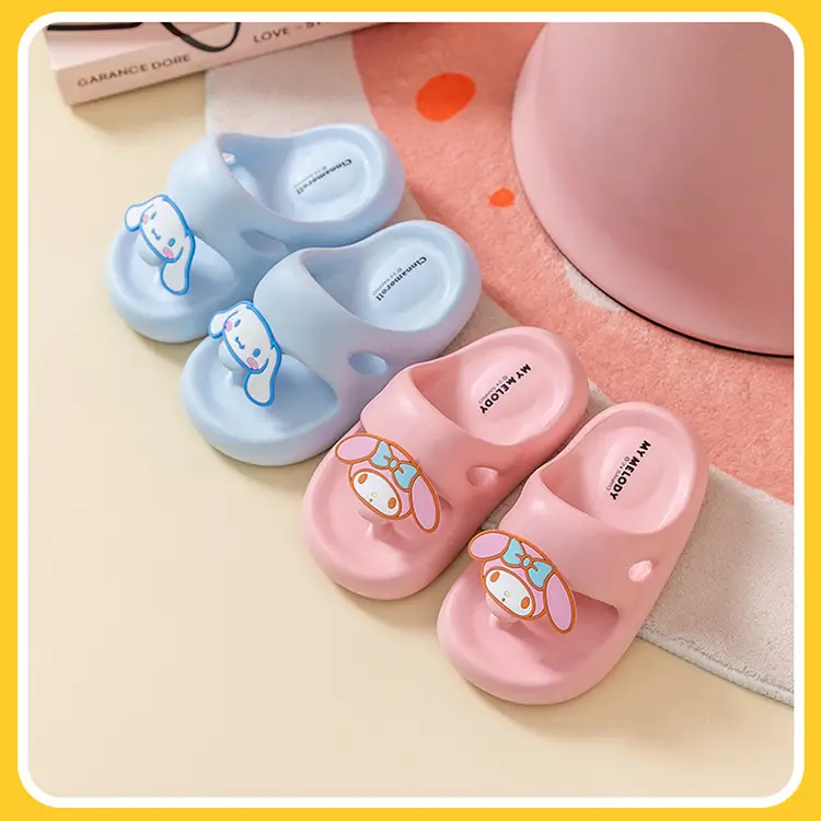 Authentic Sanrio Soft-Soled Children's Slippers for Summer Home Cartoon Flip-Flops Kuromi Big Children's Outdoor Sandals — feature 18