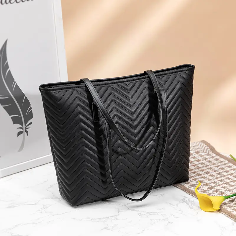 Women's Trendy Beige Chevron Shoulder Bag 2023 — feature 10