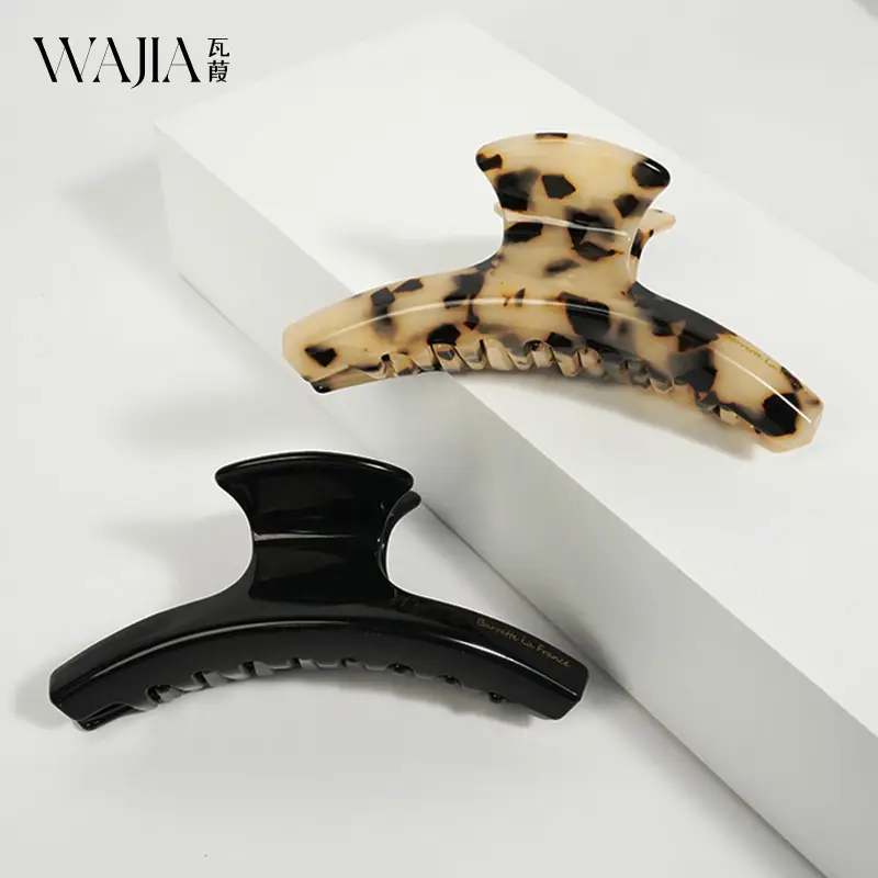 Leopard Print Curved Hair Clip for Girls - Image 5