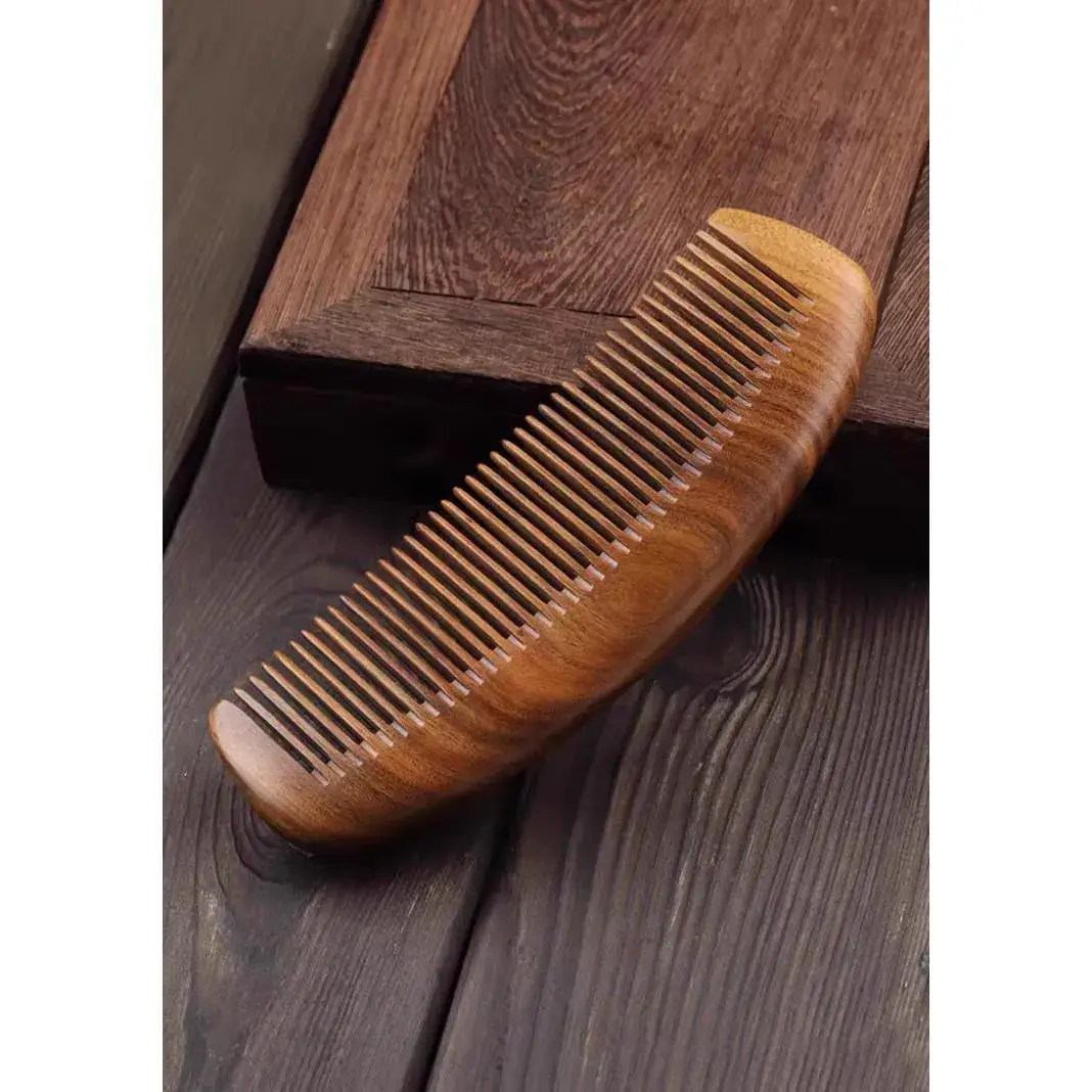 Natural Green Sandalwood Moon Comb for Women