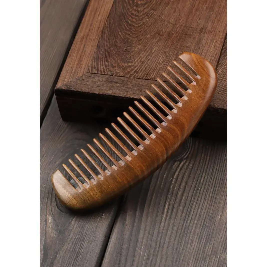 Natural Green Sandalwood Moon Comb for Women
