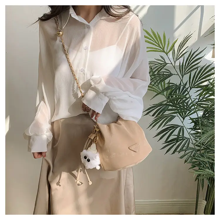 Black Velvet Bucket Bag with Chain Strap — feature 21
