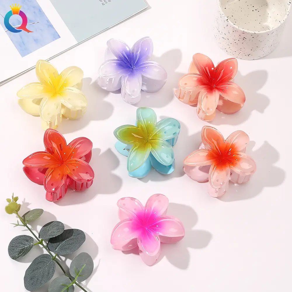 Golden 4-Leg Clover Hairpin for Women — feature 33