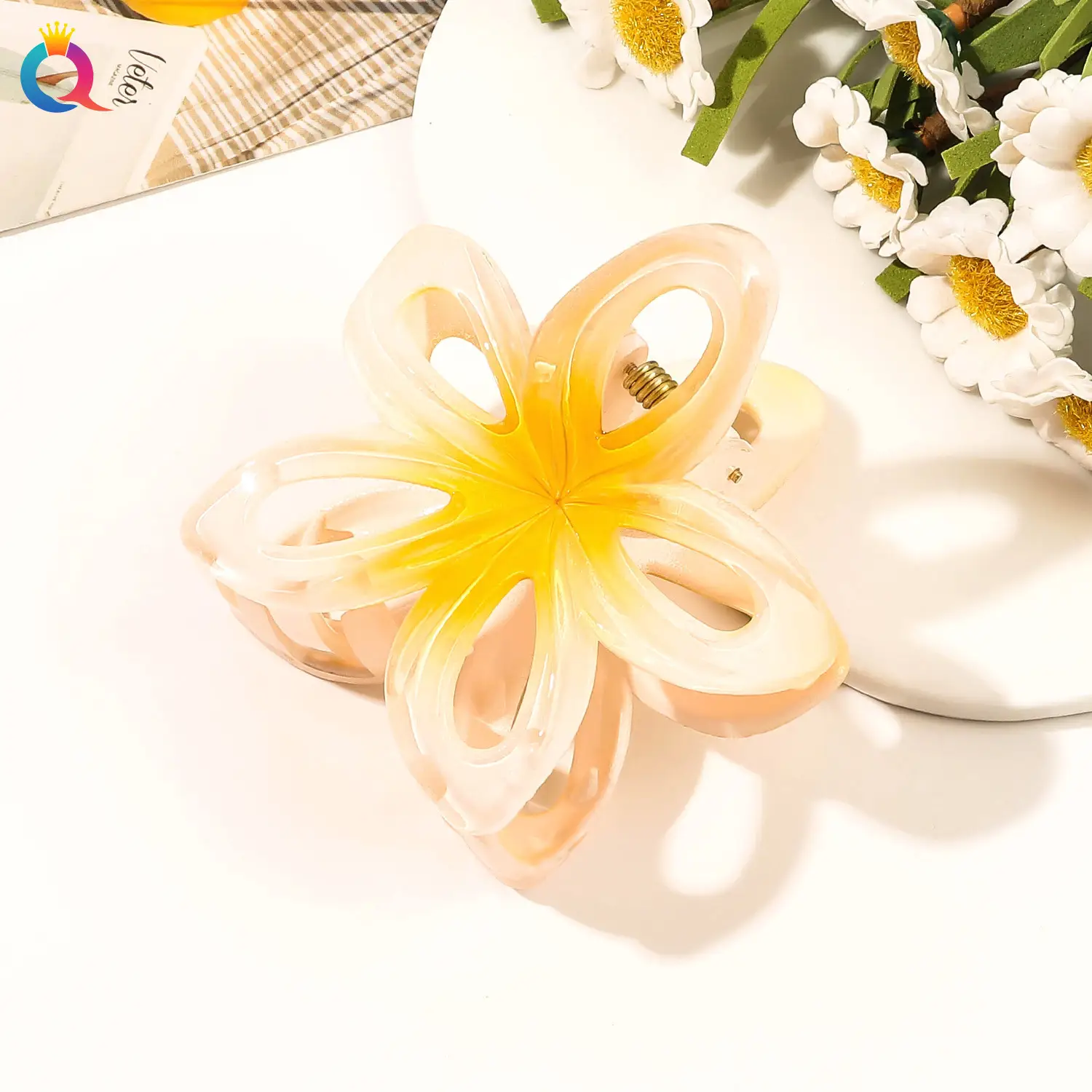 Golden 4-Leg Clover Hairpin for Women — feature 60