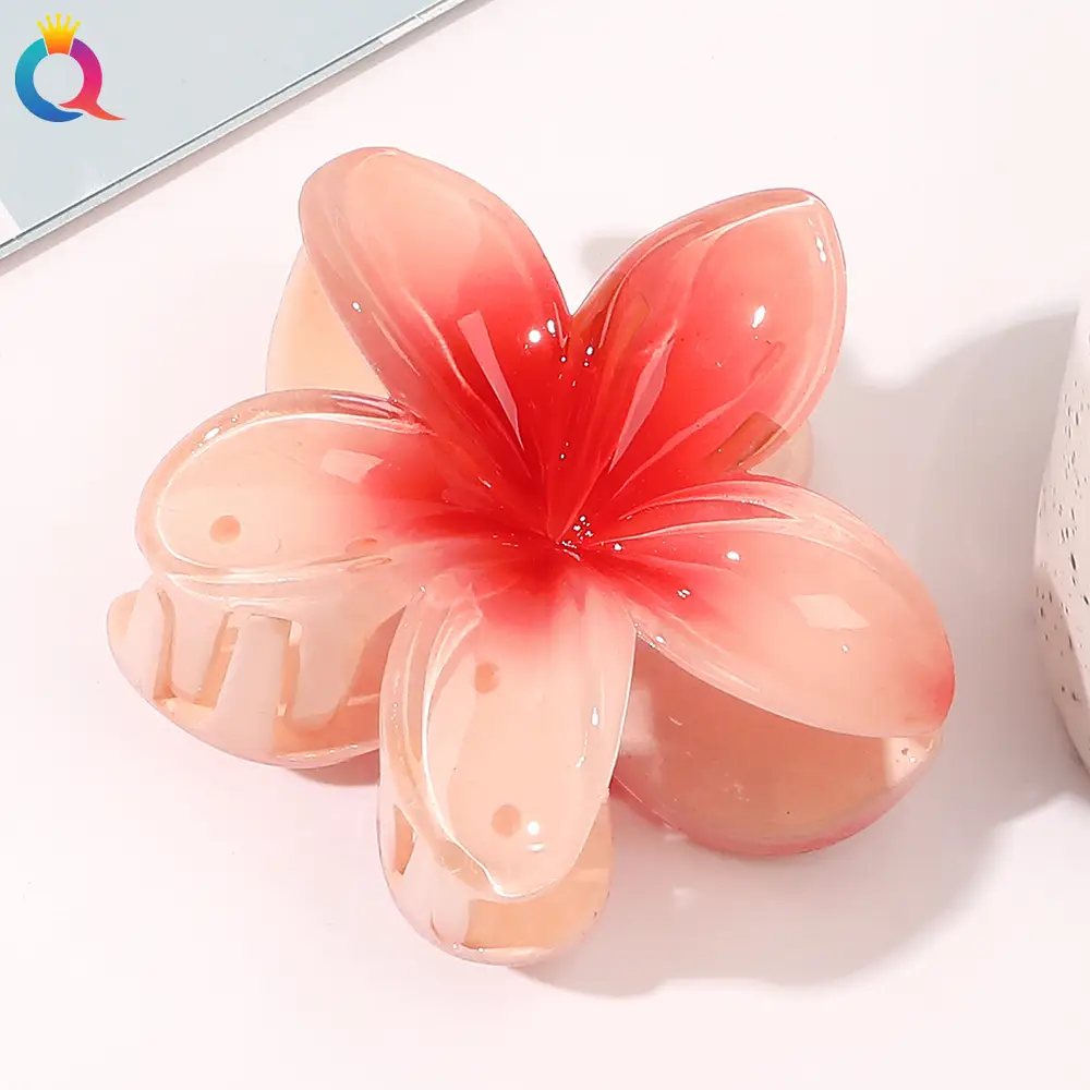 Golden 4-Leg Clover Hairpin for Women — feature 68