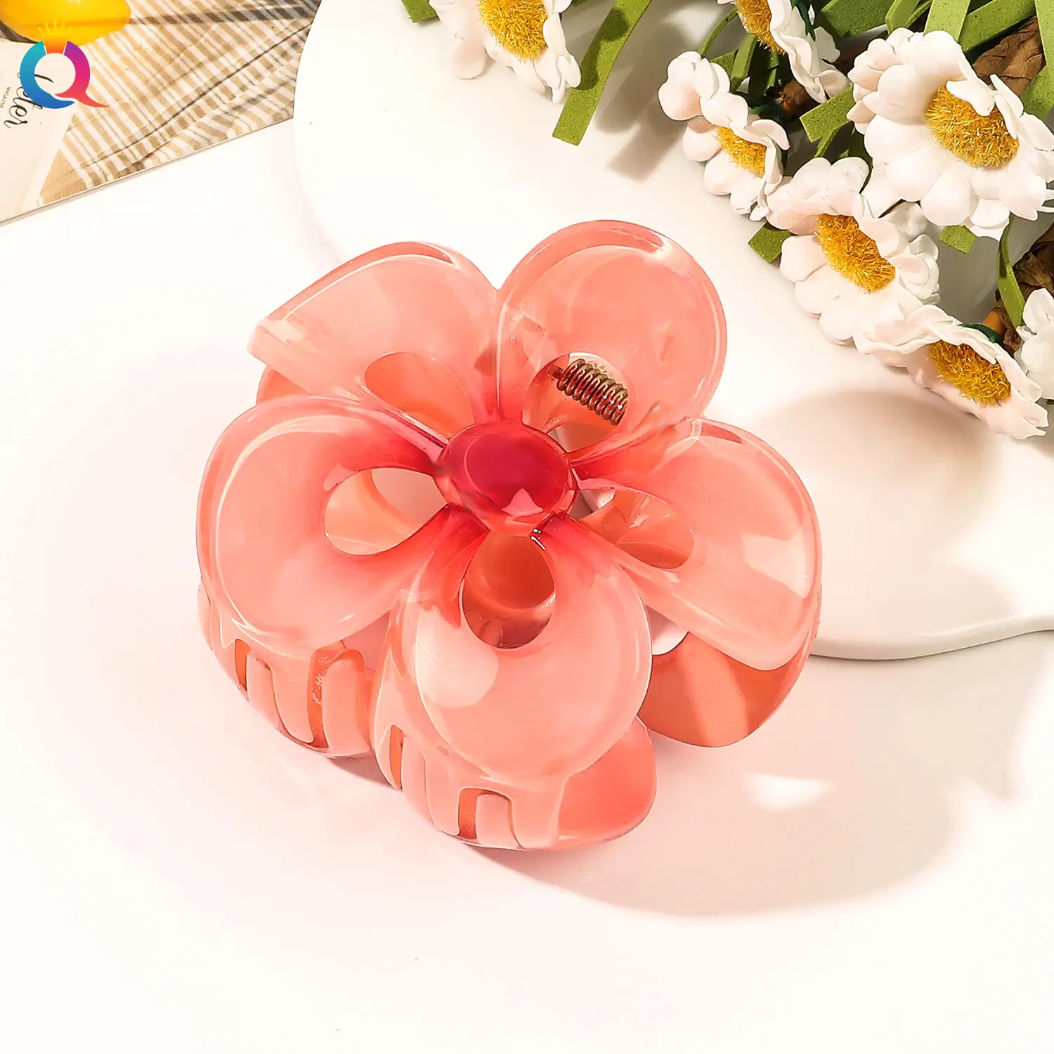 Golden 4-Leg Clover Hairpin for Women — feature 50