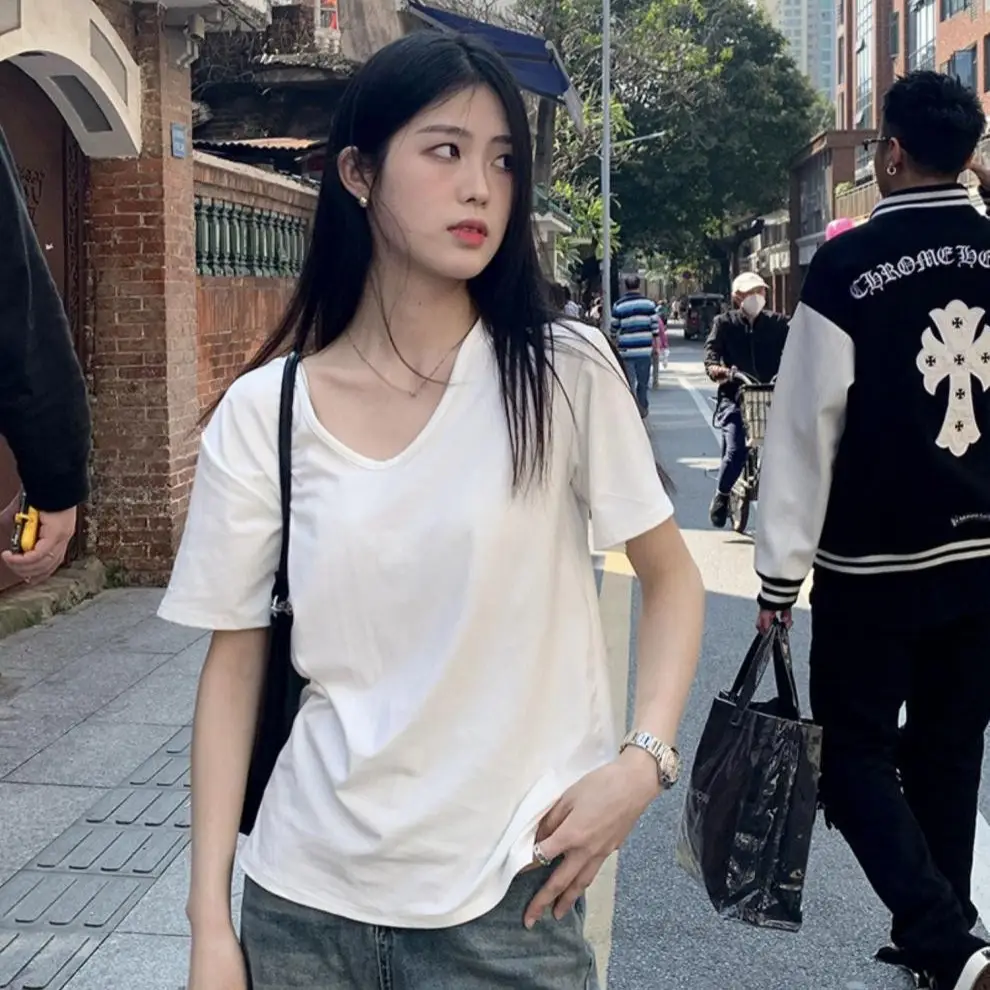 Ledin~ Summer Thin V Neck Short-Sleeved T-Shirt for Women, Comfortable, Loose, Slim, Lazy Bottoming Shirt, Casual T-Shirt Top - Image 4