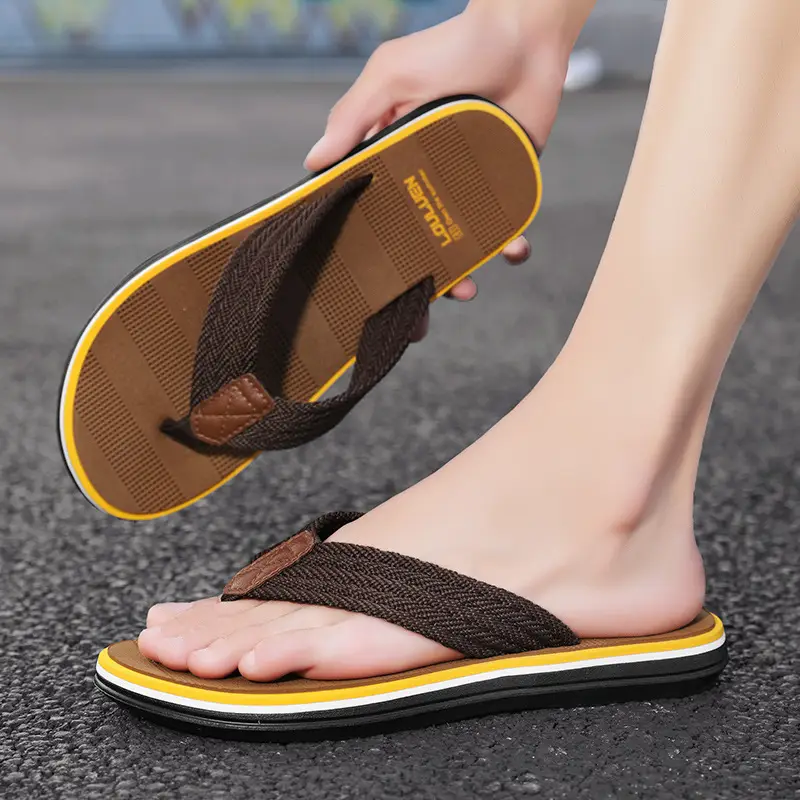 2024 Summer Casual Slippers Men's Korean Style Trendy Beach Flip-Flops Outdoor Fashion Sandals Vietnam Slippers - Image 2