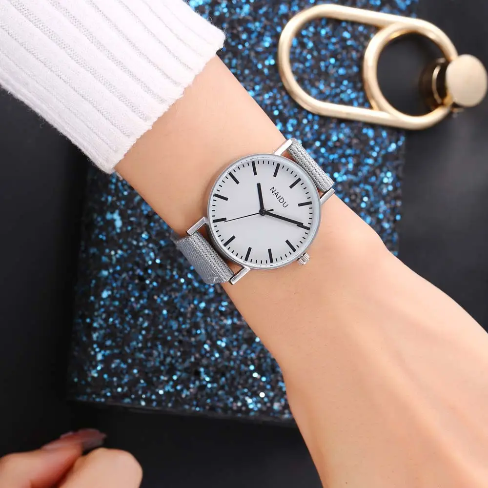 NAIDU Green Cloth Strap Quartz Watch for Men — feature 11