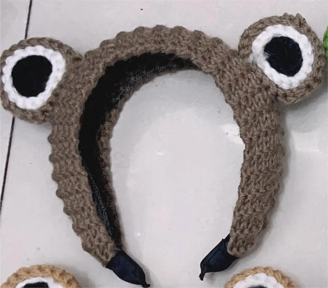 Cute Cartoon Wool Frog Headband with Big Eyes