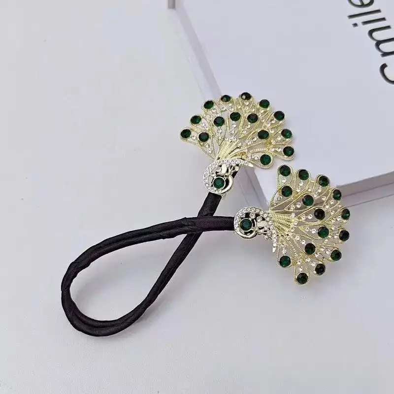 Peacock golden white diamond and green diamond