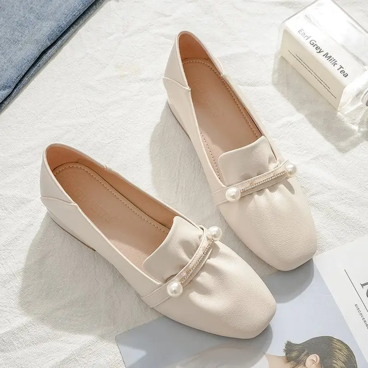Spring 2024 New Late Evening Style Gentle Temperament Fairy Commuter Shoes Women's Slip-on Lady Bean Shoes Women — feature 14