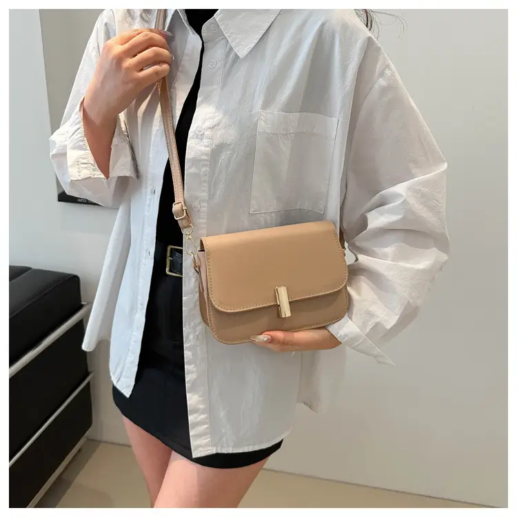 Women's White Leather Crossbody Bag with Gold Clasp β feature 14