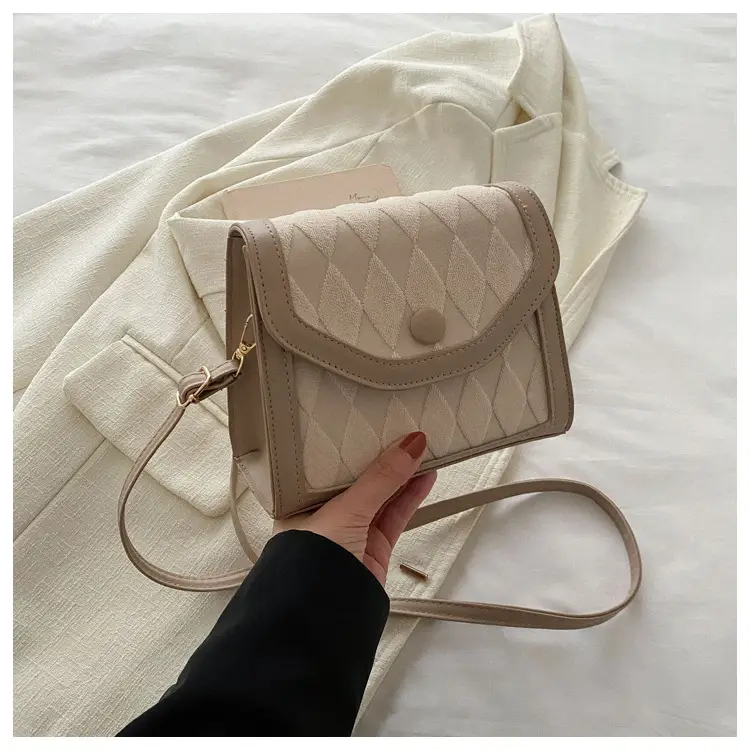 Korean Style Women's Rhombic Crossbody Bag 2024 Spring — feature 26