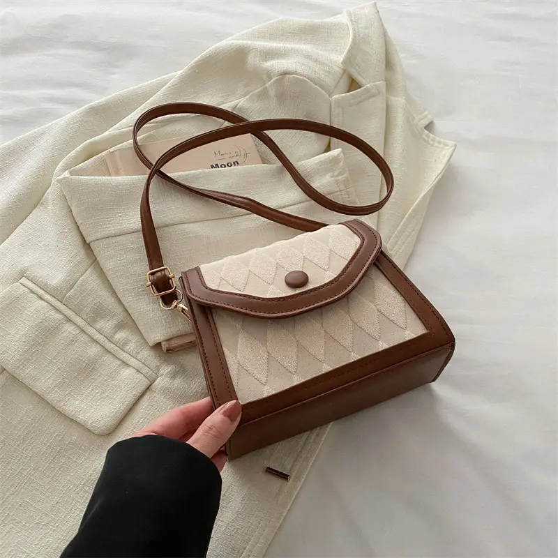 Korean Style Women's Rhombic Crossbody Bag 2024 Spring - Image 3