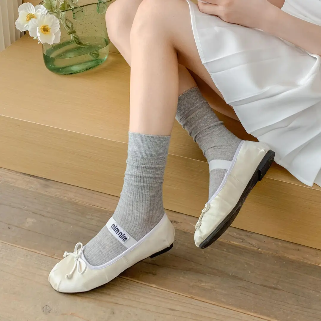 YOUJIAXIU Spring and Summer Thin Women's Pile Socks Hollow All-match JK Socks Ins Boneless Sweet Mid-tube Women's Socks