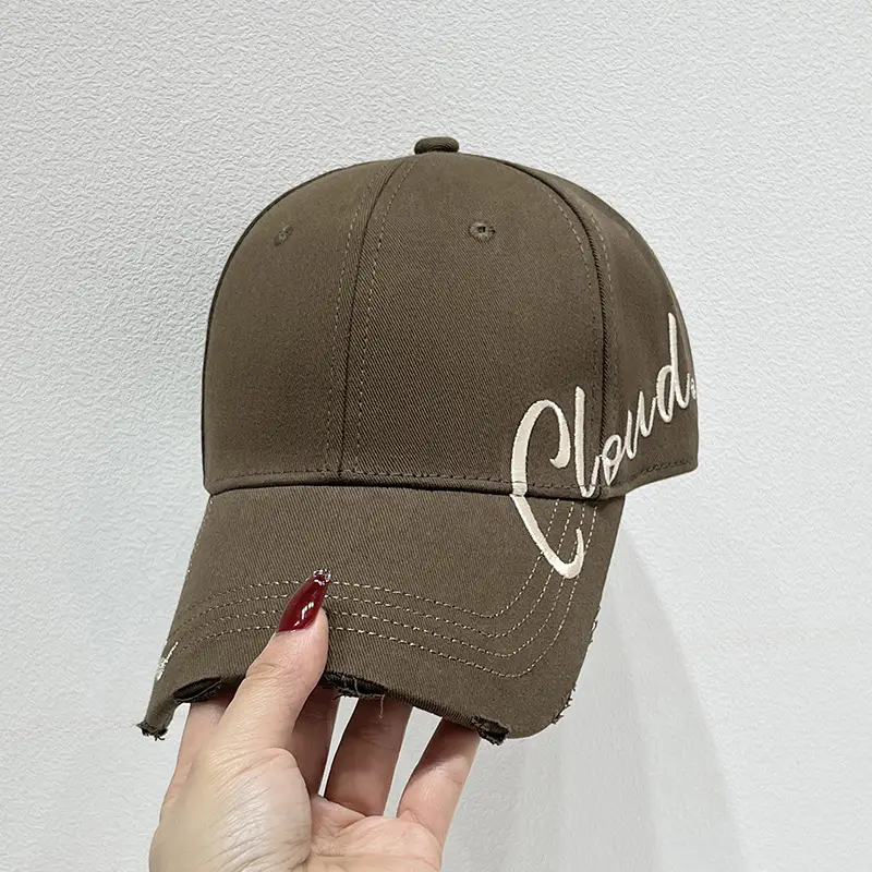 Women White Embroidered Baseball Cap with Sunshade