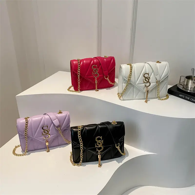 Lilac Embroidered Chain Shoulder Bag for Women - Image 8